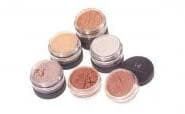 Mineral makeup: what is it and why is it better for your skin?